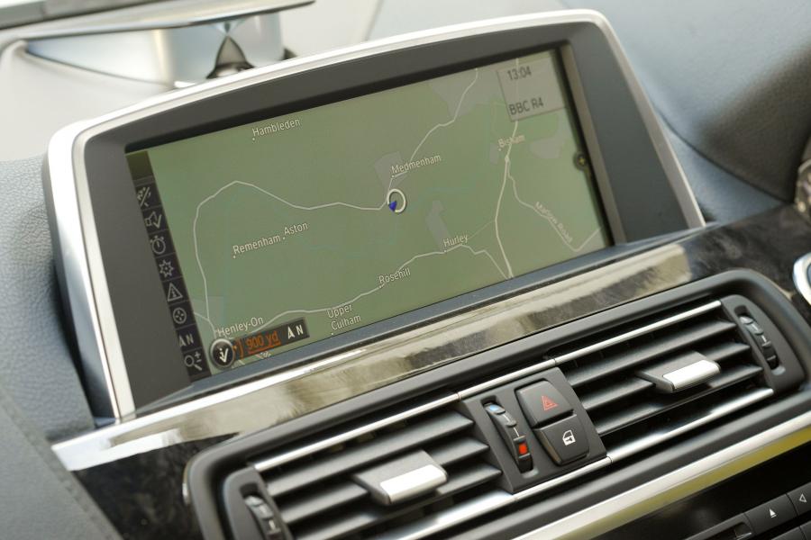  BMW 6-Series Coupe 2012 года  (фото 184 из 207)